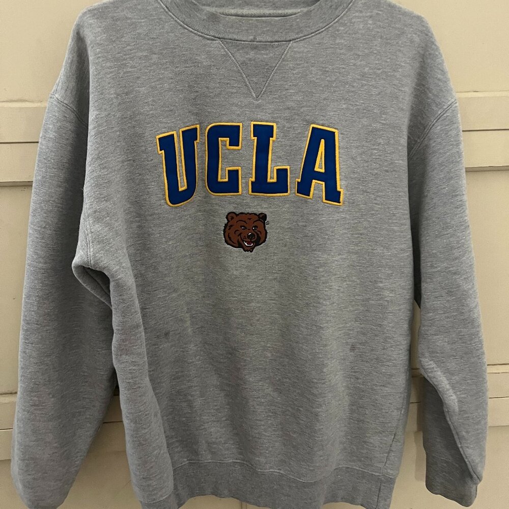 Vintage UCLA embroidered sweater